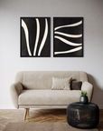 Set de 2 cuadros decorativos “Líneas Orgánicas Noir" de 53x73cm