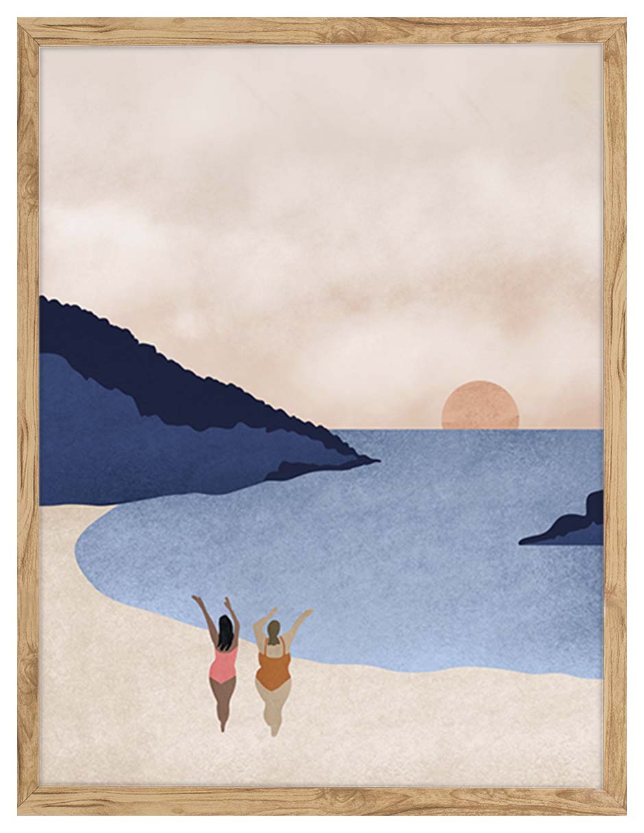 Bahía al Atardecer: dos mujeres con los brazos arriba en la playa, al atardecer, cuadro con marco madera (IAB-049)