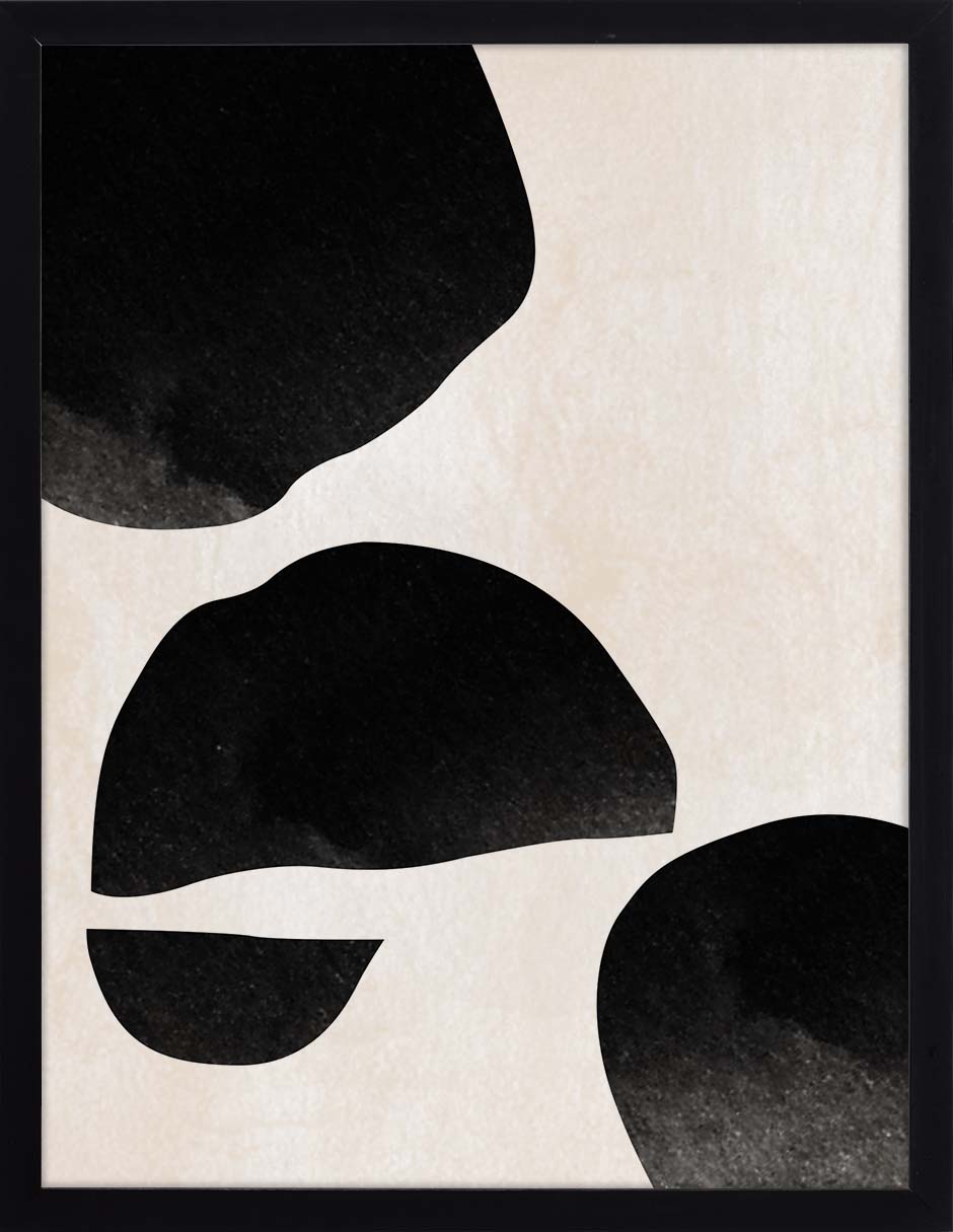 Charcos: manchas negras grandes de bordes suaves sobre fondo crema, cuadro con marco negro (F-044)