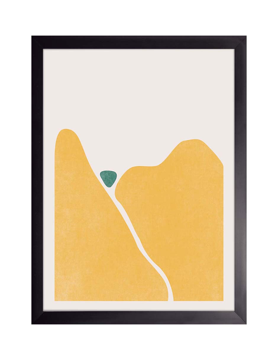 Colinas de Maíz: colinas amarillas con un sendero crema y una piedra verde, cuadro con marco negro (FO-012)